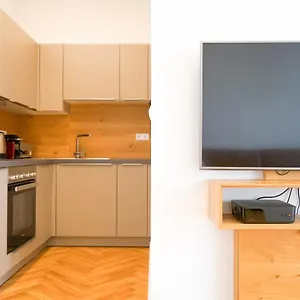https://nadland-apartments-b7.vienna-besthotels.com